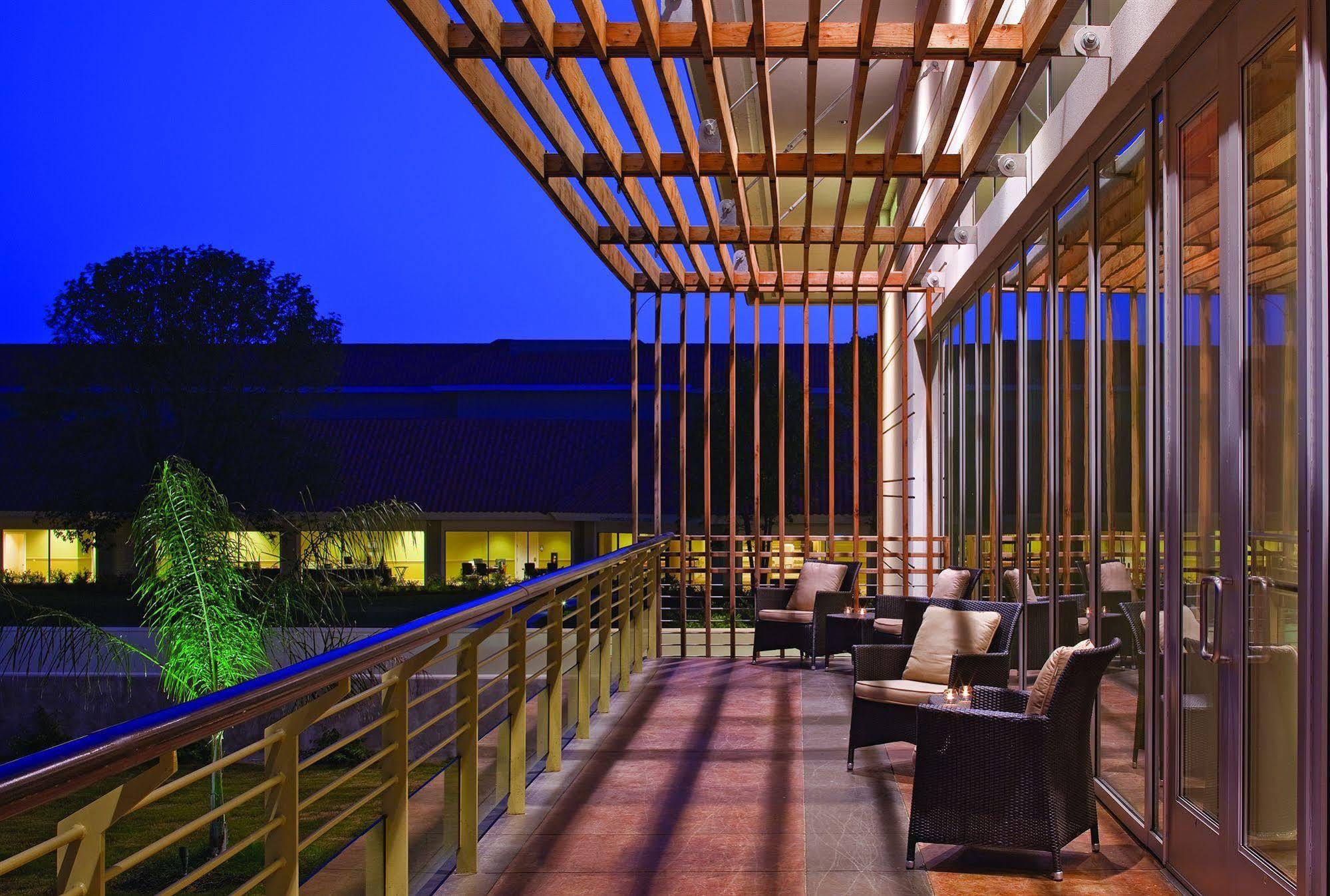 La Torretta Lake Resort & Spa Montgomery Habitación foto